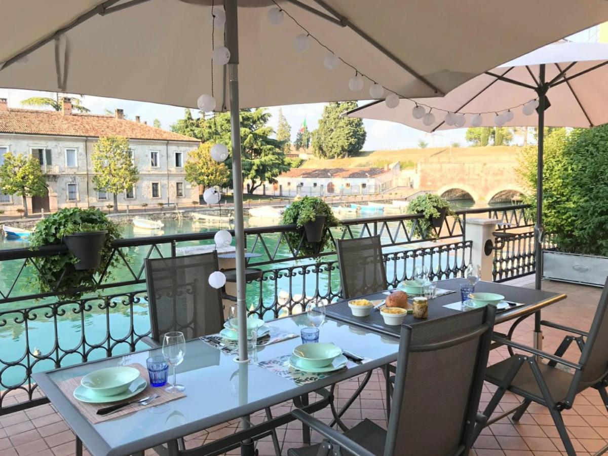 Fiori Sull'Acqua Apartments Peschiera del Garda Exterior foto