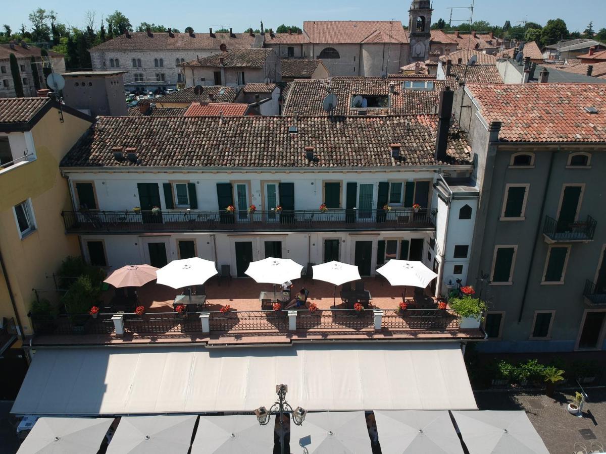 Fiori Sull'Acqua Apartments Peschiera del Garda Exterior foto